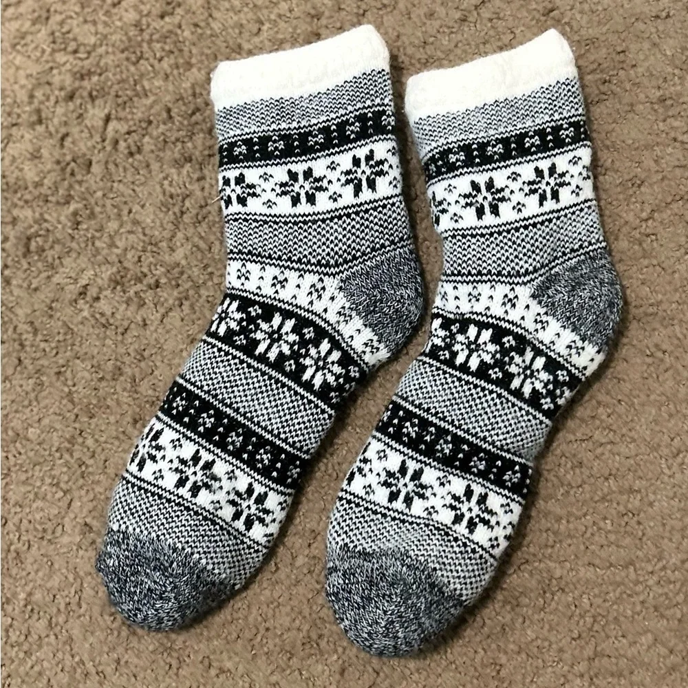 Soft Fuzzy Above Ankle Socks Black White Striped Patterenrd Cozy Warm